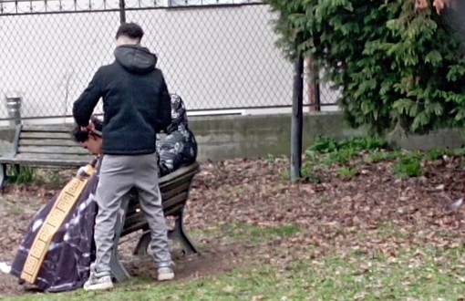 Barbiere in azionane Barbiere in azionane