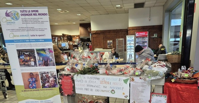 Un’eroina silenziosa: la storia di Caroline e di Opera Omnia Onlus Un’eroina silenziosa: la storia di Caroline e di Opera Omnia Onlus