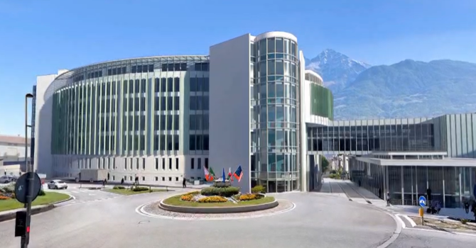Ospedale Parini, il cantiere infinito: tra ricorsi, burocrazia e politica senza coraggio Ospedale Parini, il cantiere infinito: tra ricorsi, burocrazia e politica senza coraggio