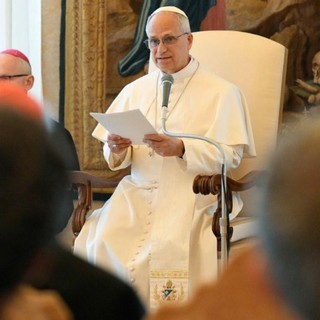 Leone XIV: l'idolatria del profitto disumanizza, costruiamo la civiltà dell'amore