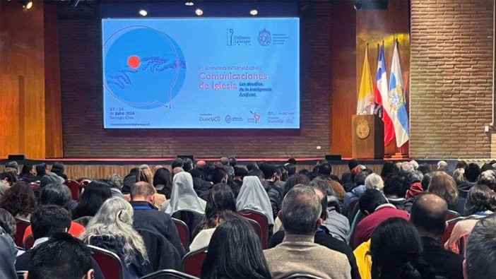Leone XIV: «L’intelligenza artificiale sia al servizio della verità e della dignità umana»