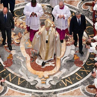 Il Papa ai sacerdoti: siate configurati a Cristo, non siano compiti e risultati a definirvi