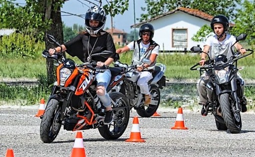 Presto riprenderanno gli esami di guida per gli aspiranti motociclisti