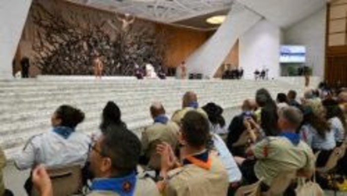 Leone XIV agli scout: «Diffondete il linguaggio della carità, dell'accoglienza e della pace» Leone XIV agli scout: «Diffondete il linguaggio della carità, dell'accoglienza e della pace»