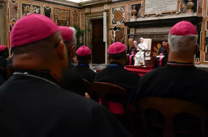 Papa Leone XIV: «L’unità è un servizio al mondo ferito dalle divisioni» Papa Leone XIV: «L’unità è un servizio al mondo ferito dalle divisioni»