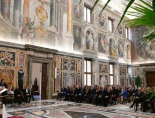 Papa Leone XIV: l’informazione deve guardarsi dal rischio di trasformarsi in propaganda