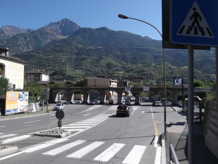 Sicurezza e vivibilità: Aosta prova a fare squadra sul futuro del centro storico
