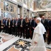 Il Papa ai consulenti del lavoro: Tutela della dignità della persona, mediazione e promozione della sicurezza