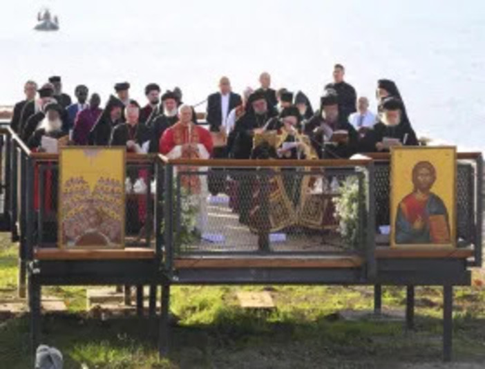 Leone XIV, non rischiano di ridurre Gesù Cristo a un leader carismatico o un superuomo
