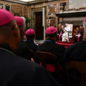 Papa Leone XIV: «L’unità è un servizio al mondo ferito dalle divisioni» Papa Leone XIV: «L’unità è un servizio al mondo ferito dalle divisioni»