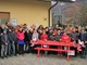 Foto di gruppo all'inaugurazione della panchina rossa