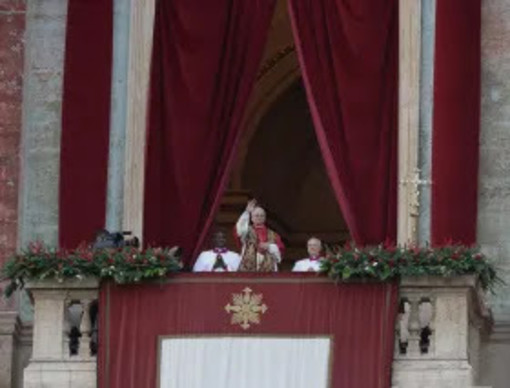 Leone XIV, urbi et orbi di Natale: “Cristo Nostra Speranza rimane sempre con noi”