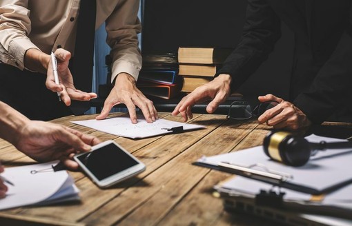 Protocollo di legalità, Como apre la strada: controlli antimafia gratuiti per le imprese, un modello che parla anche alla Valle d'Aosta Protocollo di legalità, Como apre la strada: controlli antimafia gratuiti per le imprese, un modello che parla anche alla Valle d'Aosta