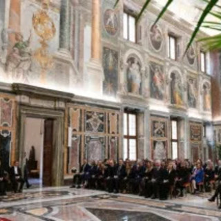 Papa Leone XIV: l’informazione deve guardarsi dal rischio di trasformarsi in propaganda