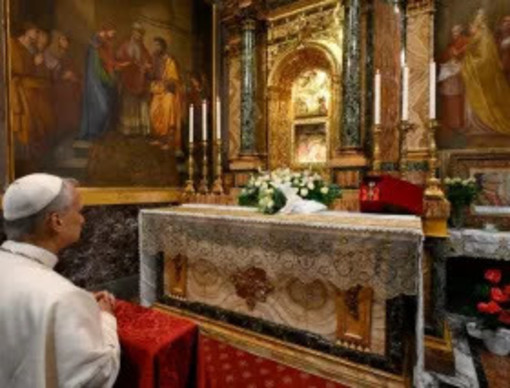 Leone XIV e il filo che porta a Maria: un pellegrinaggio che racconta anche il suo pontificato Leone XIV e il filo che porta a Maria: un pellegrinaggio che racconta anche il suo pontificato