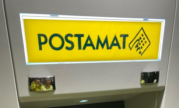 Bancomat fuori servizio da un mese a Breuil-Cervinia: la protesta dei residenti per i disagi nei prelievi
