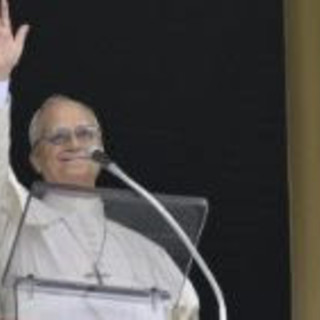 Il Papa: diffidiamo dei “surrogati di felicità”, la gioia sta nell’essere amati da Dio