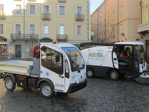 Valle d’Aosta, servizi ambientali sempre più evoluti: Aprica e Quendoz accelerano la transizione verso l’economia circolare Valle d’Aosta, servizi ambientali sempre più evoluti: Aprica e Quendoz accelerano la transizione verso l’economia circolare