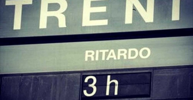 Treni nel caos, Federconsumatori lancia l’allarme: “Serve un confronto per garantire il diritto alla mobilità”
