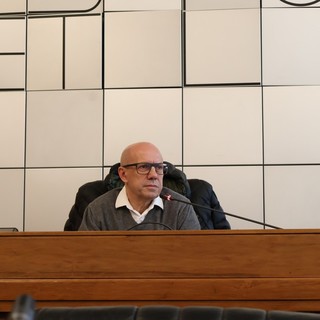 Roberto Rosaire (Uv)
