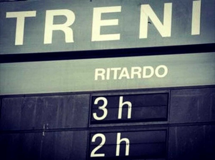 Treni nel caos, Federconsumatori lancia l’allarme: “Serve un confronto per garantire il diritto alla mobilità” Treni nel caos, Federconsumatori lancia l’allarme: “Serve un confronto per garantire il diritto alla mobilità”