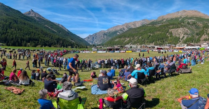 Batailles de reines: Berlin, Furie e Gitane infiammano l’arena di Cogne Batailles de reines: Berlin, Furie e Gitane infiammano l’arena di Cogne