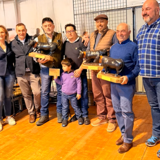 L'assessora regionale all'agricoltura Speranza Firod; Il pres. dell'associazione Robertto Bonin, gli allevatori Frassi &amp; Letey, Charbonnier, Lorenzo Rosset e l'Ass. reg. sanità Carlo Marzi