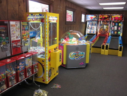 LUDOPATIA: Rollandin, 'macchinette a premi vietate ai minori'