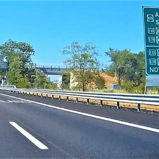 Raccordo Autostradale A4/A5 Ivrea-Santhià: dalle ore 22 di oggi, 14 luglio, alle ore 06 di domani, 15 luglio, uscita obbligatoria allo svincolo dell’interscambio di Santhià
