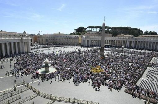 Il Papa: ciò che vale davvero è alla portata di tutti