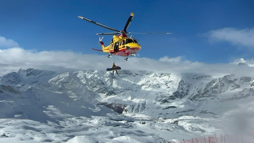 Soccorso Alpino Valdostano, estate di record e prudenza: calano i recuperi nonostante l’affluenza Soccorso Alpino Valdostano, estate di record e prudenza: calano i recuperi nonostante l’affluenza
