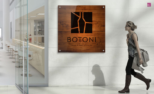 Stampa su plexiglass Inventiva Shop, le migliori insegne pubblicitarie del mercato