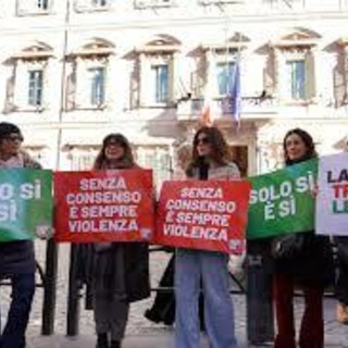 Stupro, l’Europa accelera sul consenso: il Parlamento chiede una legge unica