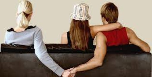 Ad agosto è boom di tradimenti Le città più fedifraghe sono quelle più esposte alle ondate di calore