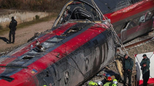 Profondo dolore del Papa per il disastro ferroviario in Spagna