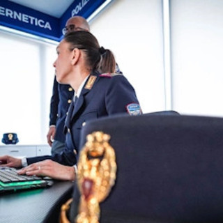 Vacanze online, allarme truffe: giovani i più colpiti. I consigli di Polizia e Airbnb per non cadere nella rete
