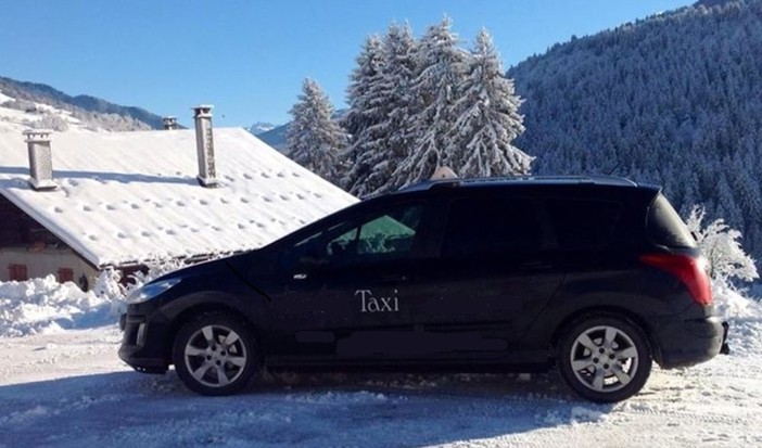 Per il trasporto pubblico non di linea serve una riforma organica: i taxi diventino insostituibili nella mobilità pubblica