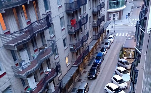 Via Trottechien con lo sfondo del cinema-teatro Splendor che sarà parte della location