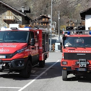 Nuovi veicoli polisoccorso 4x4 rafforzano la rete di sicurezza dei vigili del fuoco volontari
