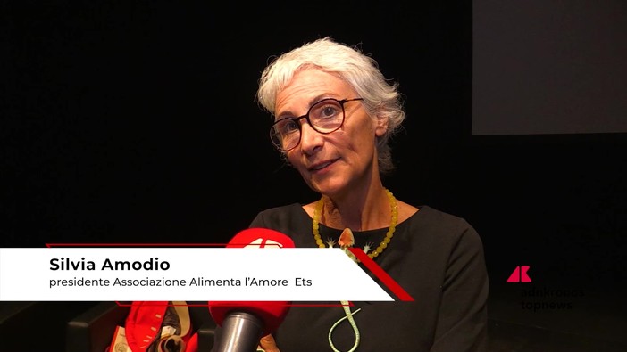 Amodio (Alimenta l'Amore): "'Strani animali e altre storie' progetto di beneficenza corale"