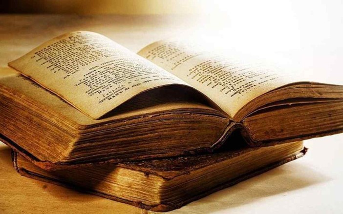 VANGELO DELLA DOMENICA: Trinità; oltre la pietra VANGELO DELLA DOMENICA: Trinità; oltre la pietra