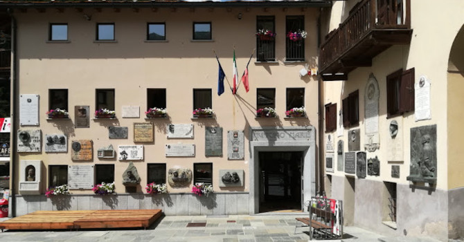 Valtournenche e Breuil-Cervinia, cantieri e riqualificazioni: al via una nuova stagione di lavori pubblici Valtournenche e Breuil-Cervinia, cantieri e riqualificazioni: al via una nuova stagione di lavori pubblici