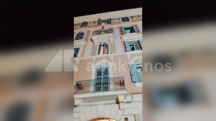 Serenata nel cuore di Testaccio, stornelli romani e Vasco per la futura sposa