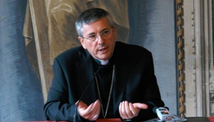 Mons. Franco Lovignana, Vescovo di Aosta e presidente della Conferenza Episcopale Piemonte Valle d'Aosta