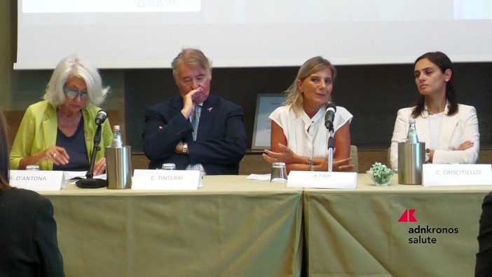 Tumori, seno: Osservatorio sui test genomici, 'nel 2025 coperto il 75% del fabbisogno'