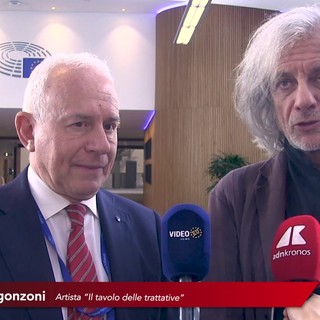 Guerre, Bergonzoni: "Fare ad arte il mestiere della pace"