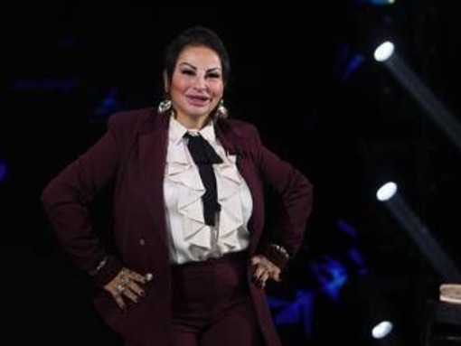 Rita De Crescenzo a Belve, la proposta a Fagnani: "Per te tutto gratis..."