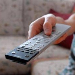 Ascolti tv, 19 gennaio: vince 'La Preside' su Rai1 e vola al 27,4%