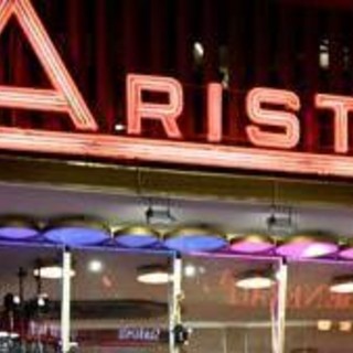 Sanremo, tra volti nuovi e nomi già noti: chi sono i 24 Giovani in gara per 2 posti all'Ariston