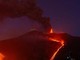 Eruzione Etna, non solo stop ai voli: arriva la stretta per salire sul vulcano Eruzione Etna, non solo stop ai voli: arriva la stretta per salire sul vulcano
